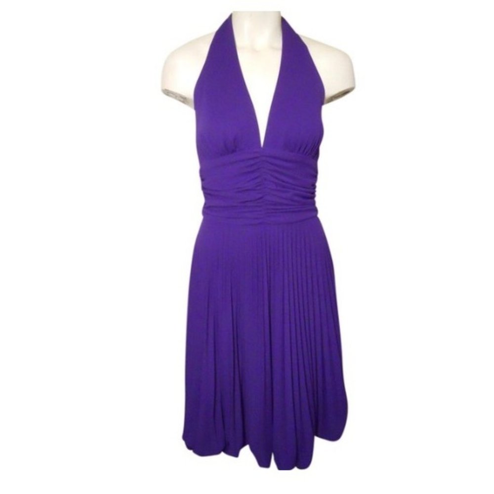 Beautiful pleated, purple halter dress 🌸